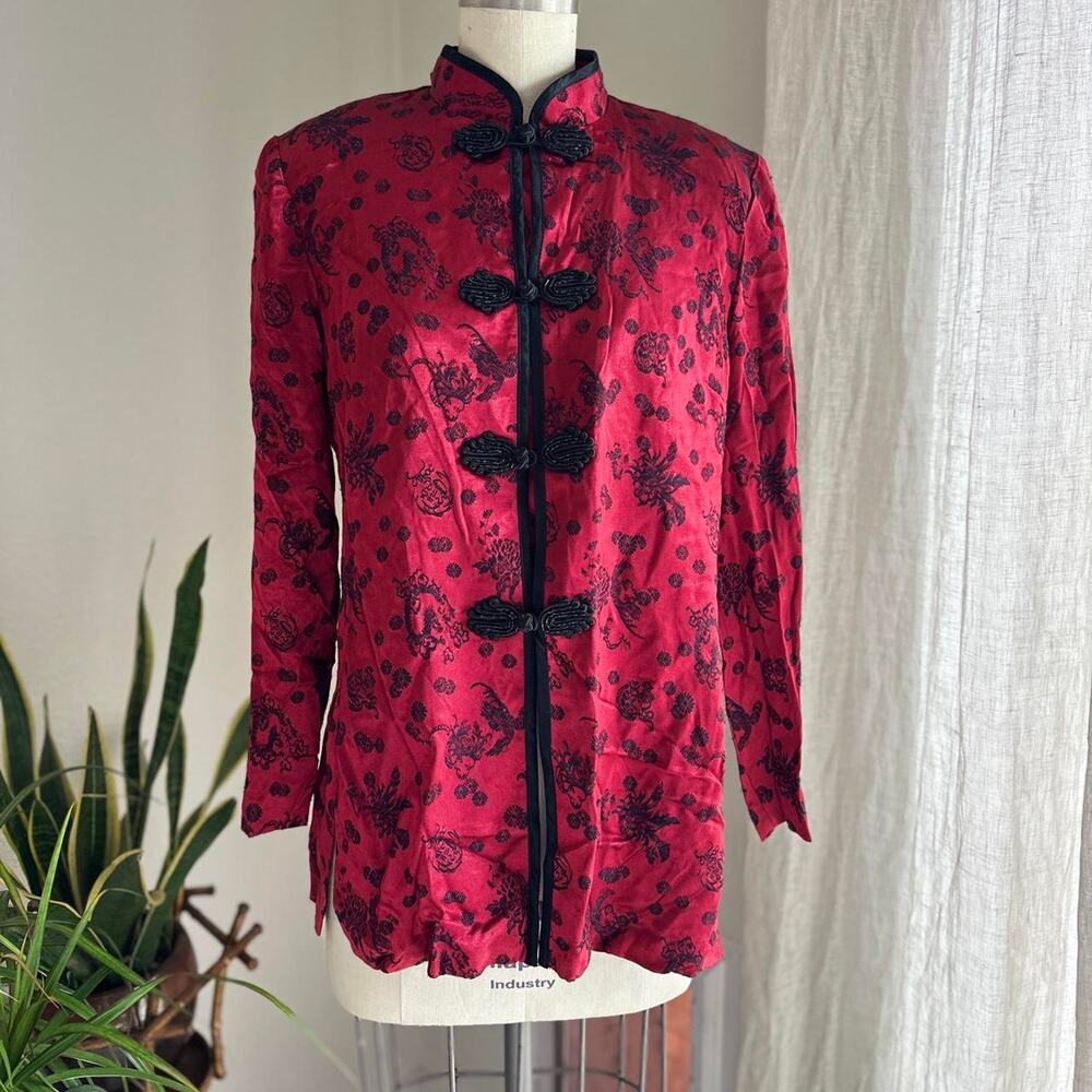 R&M Richards M Jacket Red Black Satin Vintage Frog Closure Mandarin Collar